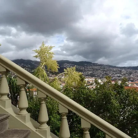 מלון Monte Carlo פונשל