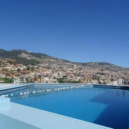 Monte Carlo מלון 3*
