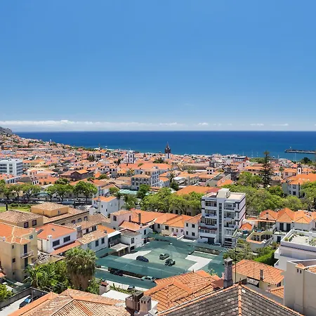 מלון Monte Carlo 3*