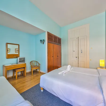 Monte Carlo 3*