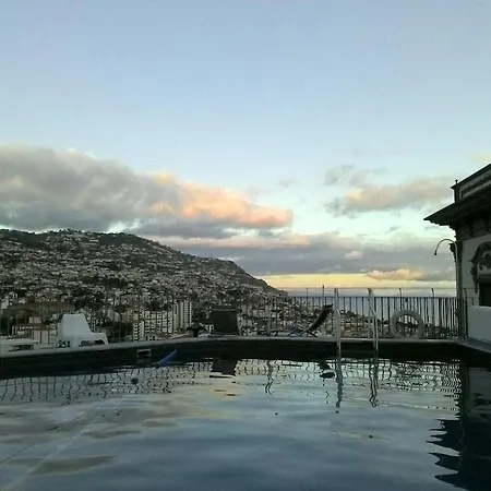 Monte Carlo 3*