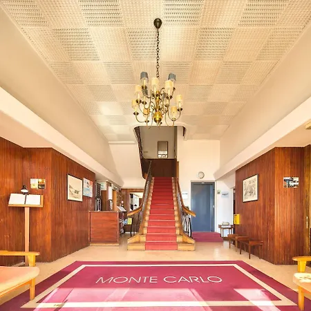 מלון Monte Carlo 3*