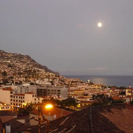 מלון Monte Carlo 3*